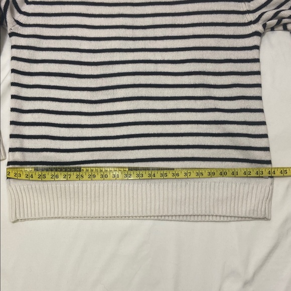 Peanuts Snoopy Cream and Black,Long Sleeve Striped Sweater.Size-Large. - Picture 8 of 12